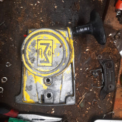 McCulloch Mac 10-10 RHP, 1-10, 2-10 Clutch Cover Recoil Starter complete with pulley (10-10 bin)