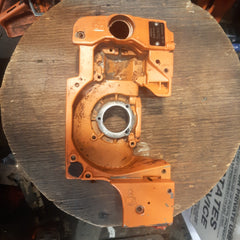 Husqvarna 262 XP chainsaw flywheel side case half #2