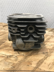 Husqvarna 372xp Chainsaw Cylinder 50mm Mahle new oem 503 62 64-72 (UPSTAIRS)