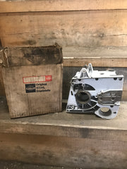 Stihl 075 chainsaw crankcase 1111 020 2115 new OEM (SAG)