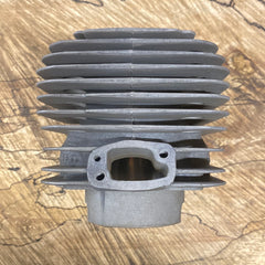 husqvarna 480 cd chainsaw cylinder only new OEM 501 25 02-01 (upstairs)