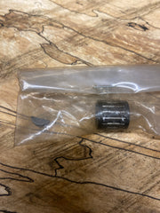 Jonsered 2083 Chainsaw Crankshaft with bearing and key 506 08 86-03 new oem (upstairs)