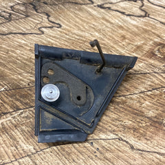 mcculloch power mac 310 to 340 series chainsaw air box cover with choke and throttle latch