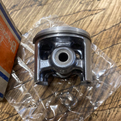 Husqvarna 242 Chainsaw Piston Assembly 503 51 32-71 NEW oem (upstairs)