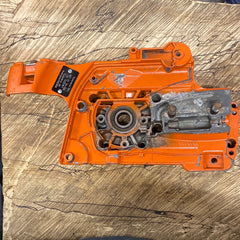 husqvarna 351 clutch side crankcase half 503 85 69