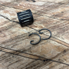 Jonsered 625 670 chainsaw wrist pin bearing and clips new (H-57)