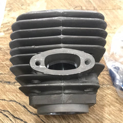 Husqvarna 288 Chainsaw Piston and Cylinder kit new OEM 54mm 544 22 31-02 (upstairs)