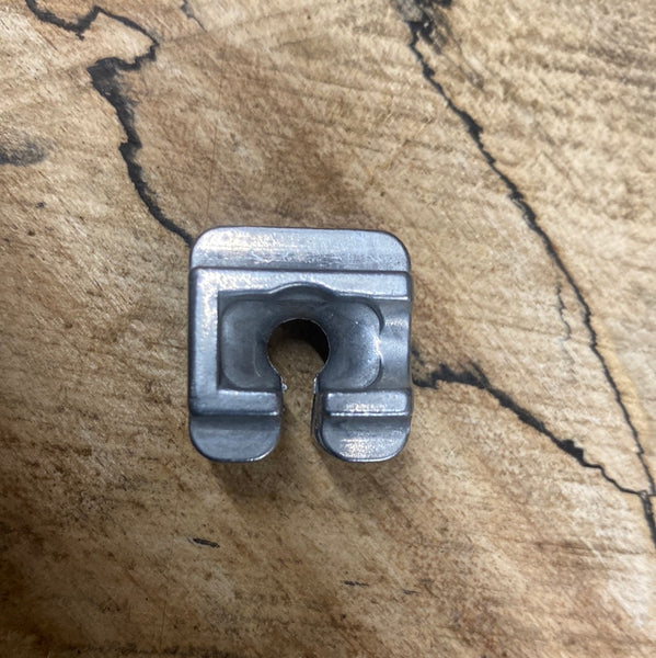 Echo Trimmer eyelet New 69621244331 (E3)