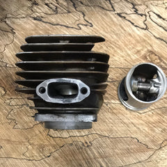 Husqvarna 266 XP chainsaw cylinder and piston kit #2