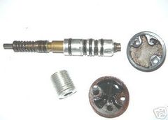 Olympic Olympyk 261 Chainsaw Oil Pump Oiler Assembly