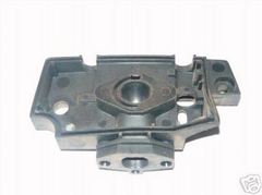 Dolmar 100 102 PS-33 Chainsaw Bottom 028118133 NEW