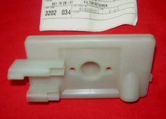 husqvarna 50 chainsaw filter retainer pn 501 76 28-01 new (bin H-55)