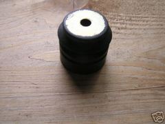 Shindaiwa 695 575 Heavy Duty AV Mount 22150-97810 NEW (shin bin)