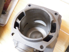 Husqvarna 385xp Chainsaw Piston and Cylinder Kit 537 16 97-71 NEW