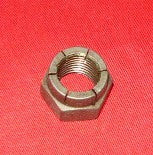 pioneer 3200 + chainsaw L.H. locknut pn 427826 new (box 114)