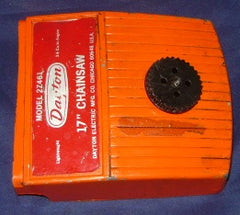 dayton 17" model # 2Z461 chainsaw air filter cover and knob (poulan 361 bin)