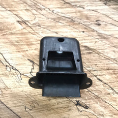 mcculloch pro mac 610, 605, 650, 3.7 timber bear chainsaw muffler chamber assembly new 93896 (box 9)