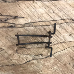 McCulloch Mini Mac 1, 6, 25, 30, 35 chainsaw Air Filter Cover Retaining Clip NEW (Box 11) 83882