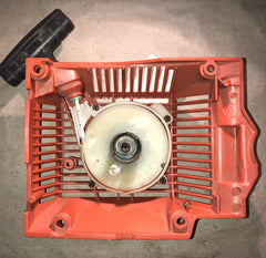 husqvarna 262, 261 chainsaw starter assembly 503 54 16-01 new oem (h-6)