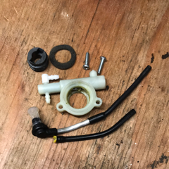 Efco 132S Chainsaw Oil Pump Oiler Assembly New (BOS)