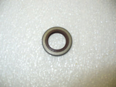 Dolmar 7900  chainsaw Radial Ring Crank seal 962 900 061 NEW (bin 7)