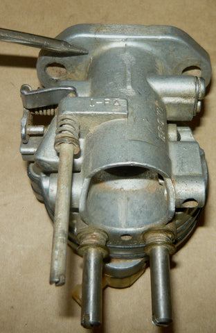pioneer chainsaw brown 1-PA carburetor for parts (Loc: farmsaw bin)