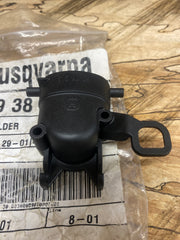 Husqvarna 372 X-Torq Chainsaw Air Filter Mount new 515 98 29-01 (H-14)