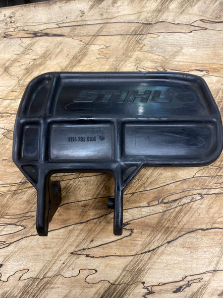B30F7341-2BDB-4CF5-8AE2-
