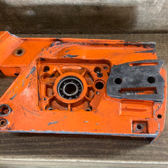 husqvarna 266se chainsaw right, clutch side crankcase half #2