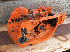 Husqvarna 385xp chainsaw crankcase and crankshaft assembly