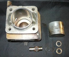 Pioneer P40 P-40 Chainsaw Piston and Cylinder Assembly
