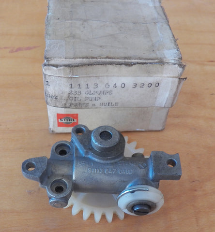 stihl 031, 045 chainsaw old style oil pump 1113 640 3200 new (s-202)