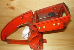 homelite xl-101 chainsaw red rear trigger handle housing