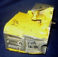mcculloch pro mac 10-10 chainsaw yellow oil tank crankcase