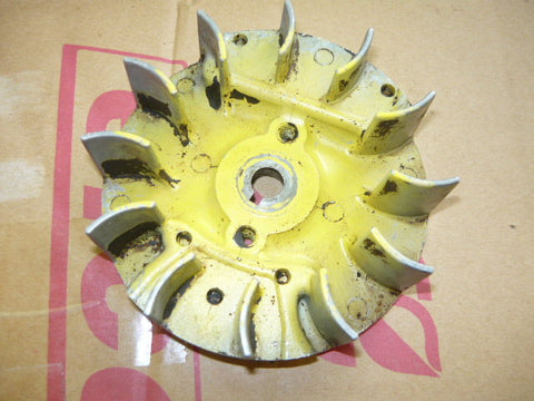 mcculloch mac 2-10 chainsaw flywheel