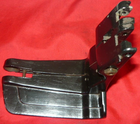 mculloch pro mac 1000 and partner p100 chainsaw rear handle bottom housing