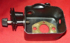 echo cs-451vl and cs-452vl chainsaw carburetor case with grommet and idle screw