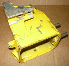mcculloch pro mac 700 chainsaw yellow oil tank crankcase