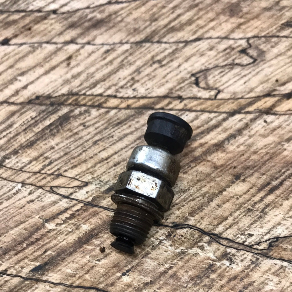 ORIGINAL STIHL chainsaw cylinder decompression valve 11410209400:Cy ORIGINAL STIHL chainsaw cylinder decompression valve 11410209400:Cy