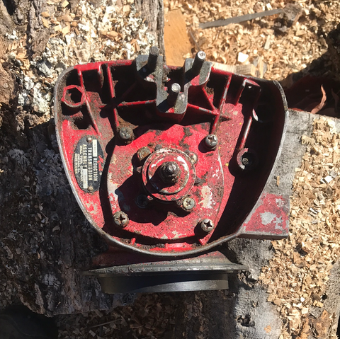 Mall 2MG Chainsaw transmission gear case 40910