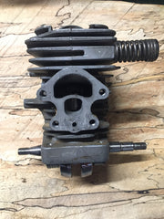 husqvarna 240 chainsaw piston, cylinder and crank assembly