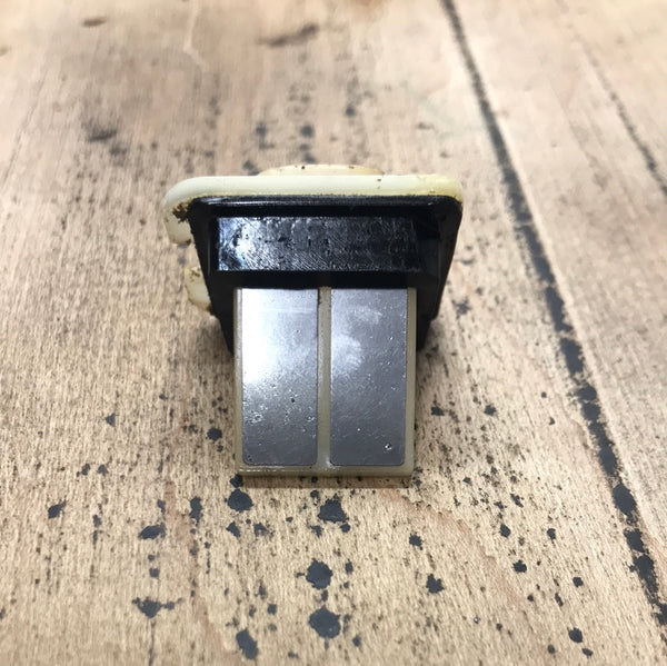 homelite 330 chainsaw reed valve assembly