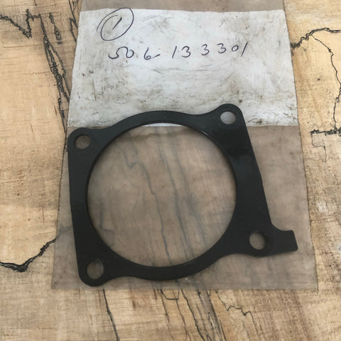 jonsered 2094 chainsaw cylinder spacer plate 506 13 33-01 new oem (h-007)