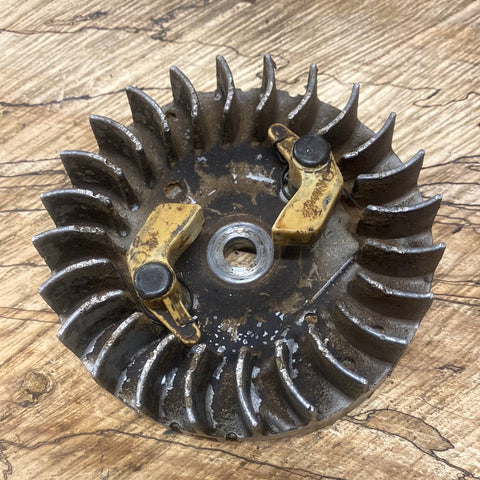 mcculloch pro mac 610, 605, 650, 3.7 eager beaver chainsaw flywheel with starter pawls #2