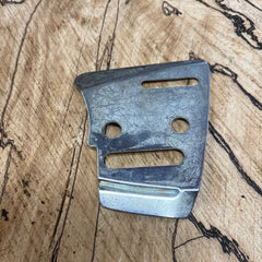 poulan 361 chainsaw inner guide bar plate 2602 new (bin 8)