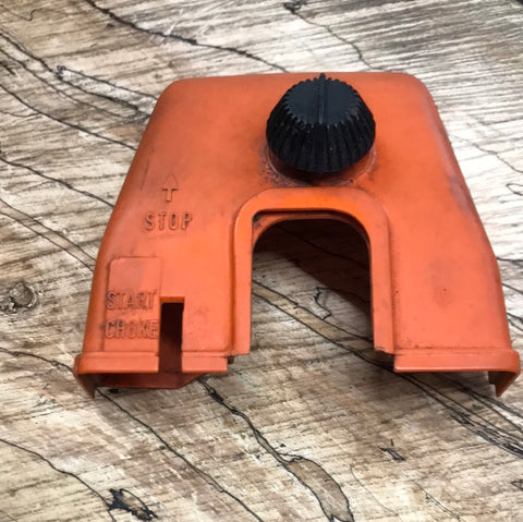 stihl 024 chainsaw air filter cover and knob type 2
