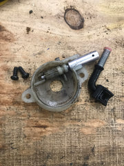 Jonsered 2036 chainsaw oil pump oiler assembly
