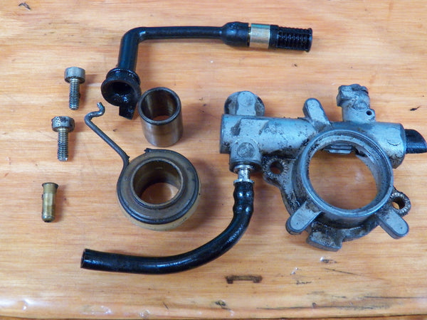 ENGINERUN Oil Pump and Worm Gear Oiler Fuel Oil Hose Fuel
