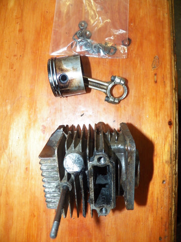 Craftsman Roper 3.7 Chainsaw Piston and Cylinder